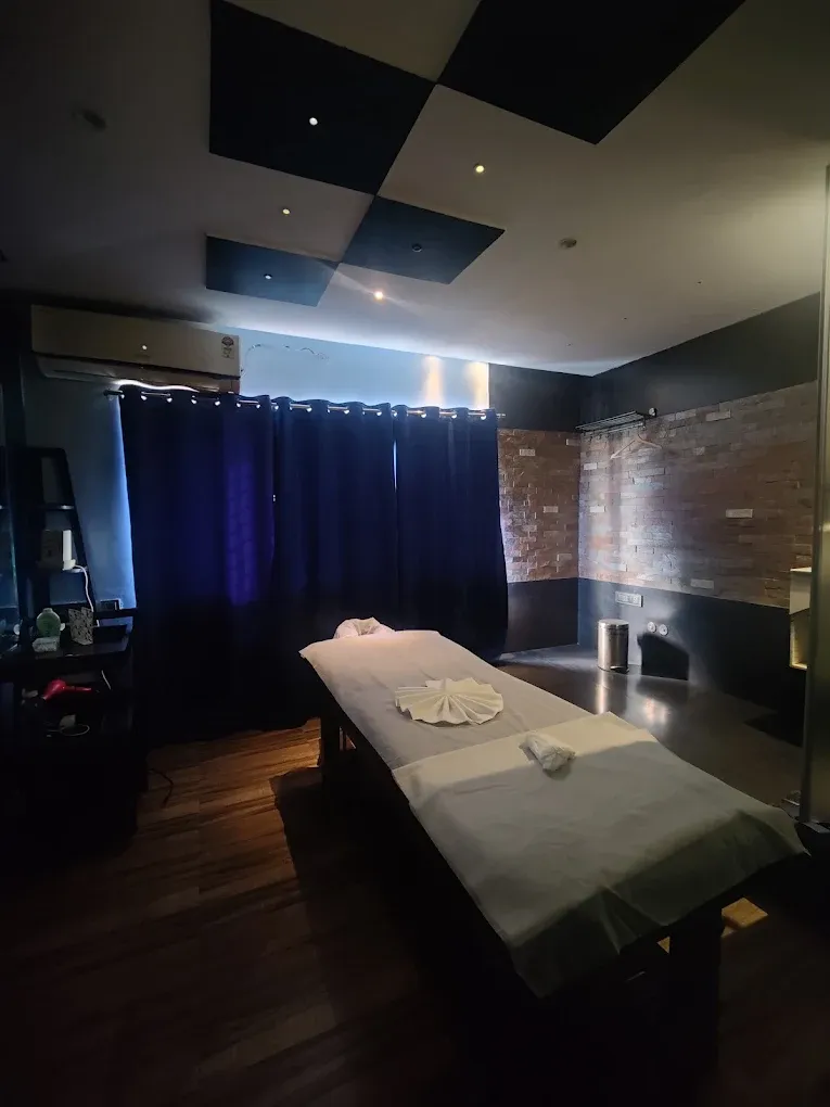 Meghavi Wellness Spa | Lanco Hills
